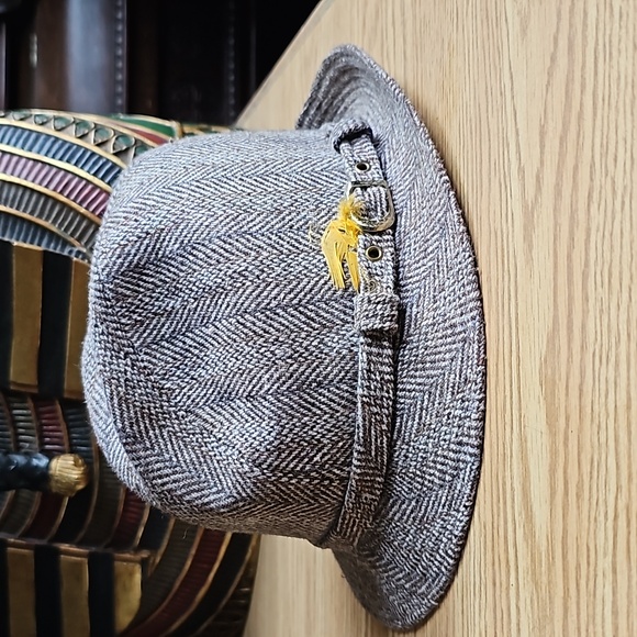 Vintage Stetson Wool Hat Fedora Mens Unisex size 7 Grey Authentic Yellow Feather - Picture 1 of 10